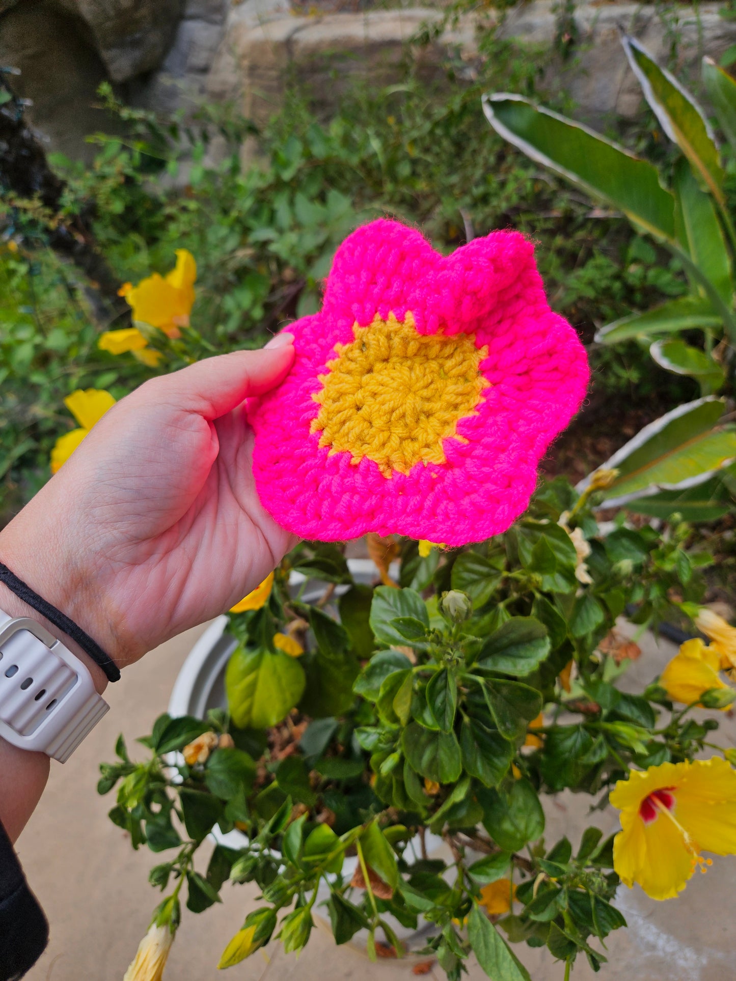 Hot pink single flower coaster